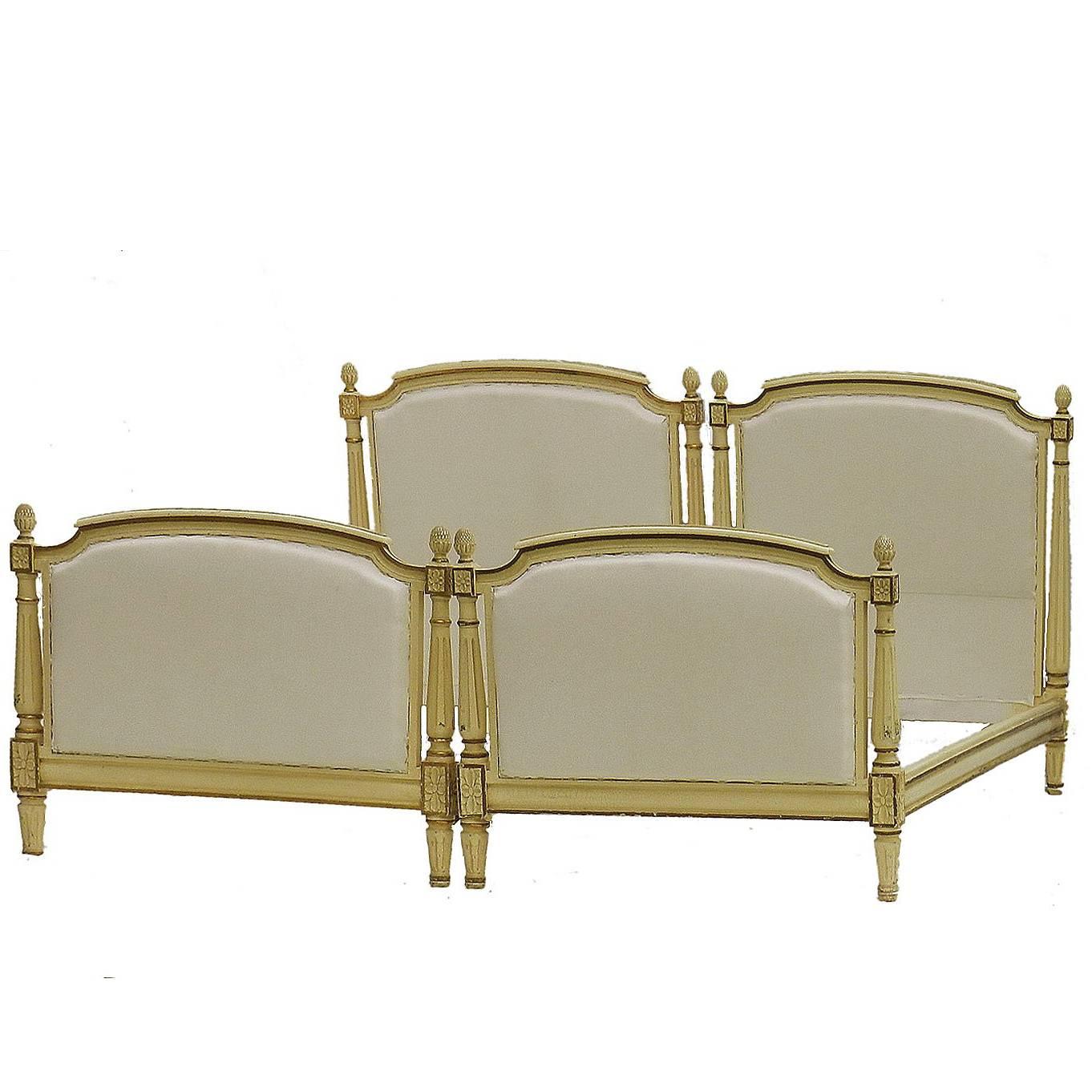 Pair of French Single Beds Twin Original Paint, circa 1910 Louis XVI Revival