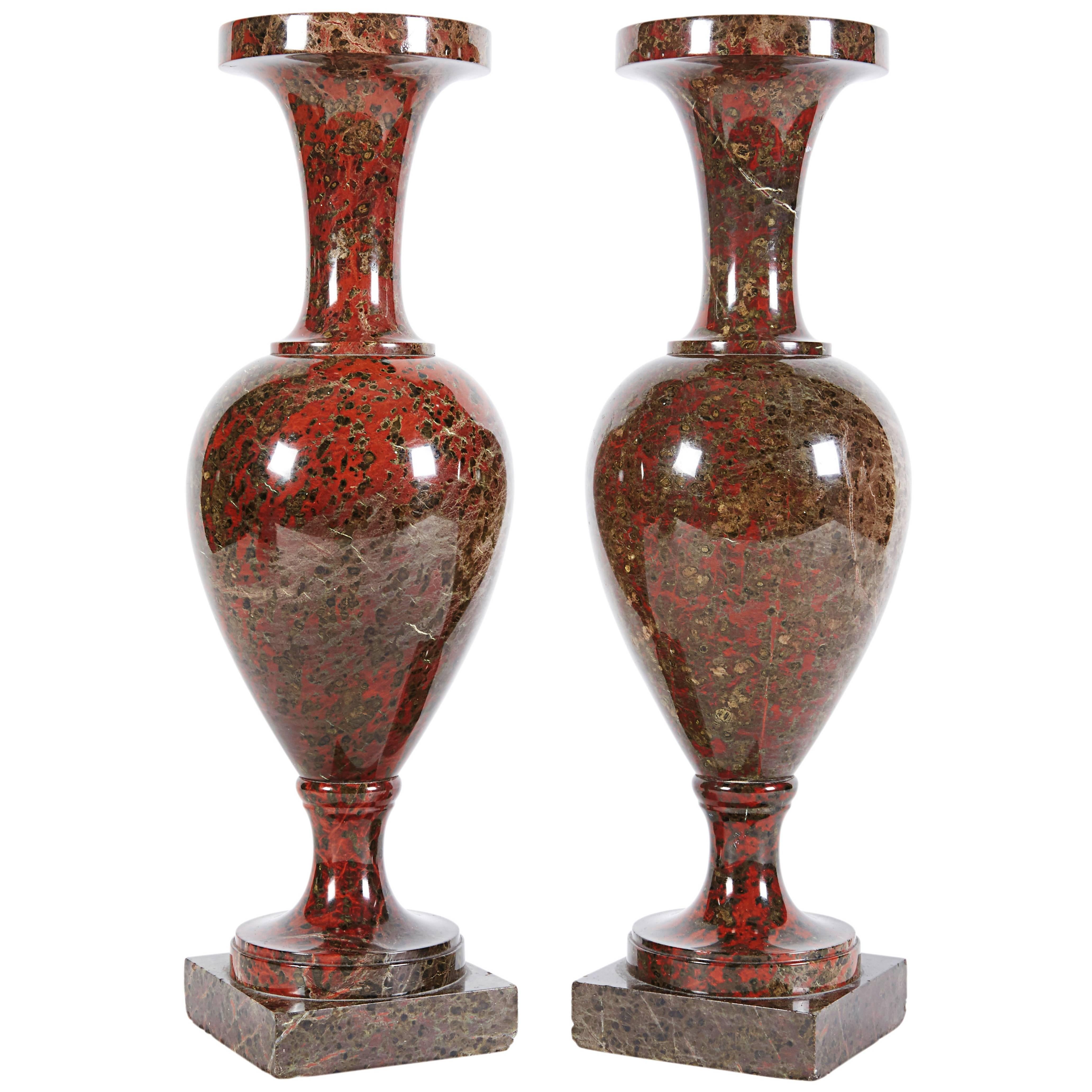 A Pair Of Neoclassical Lizard Serpentine Vases, Cornwall, England 19th century