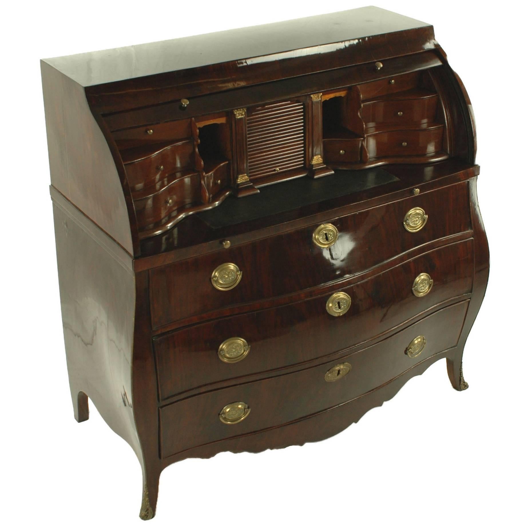 Early 19th Century Cylinder Secretary, North Germany, circa 1800-1810, Mahogany