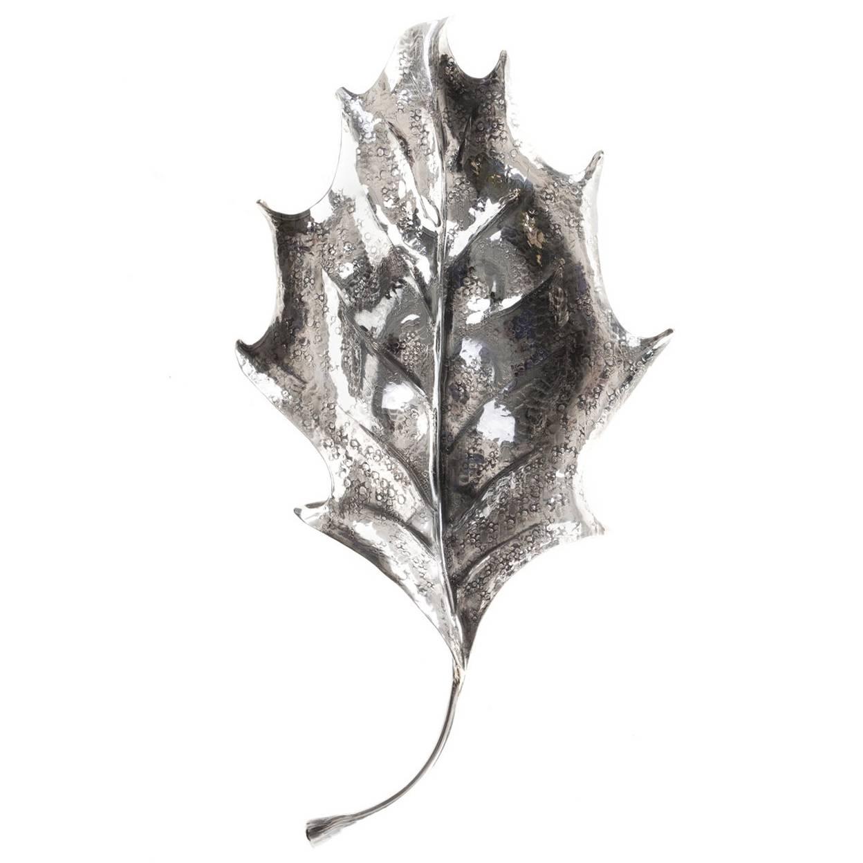 'Holly' Silver Leaf with a Sinuous Design For Sale