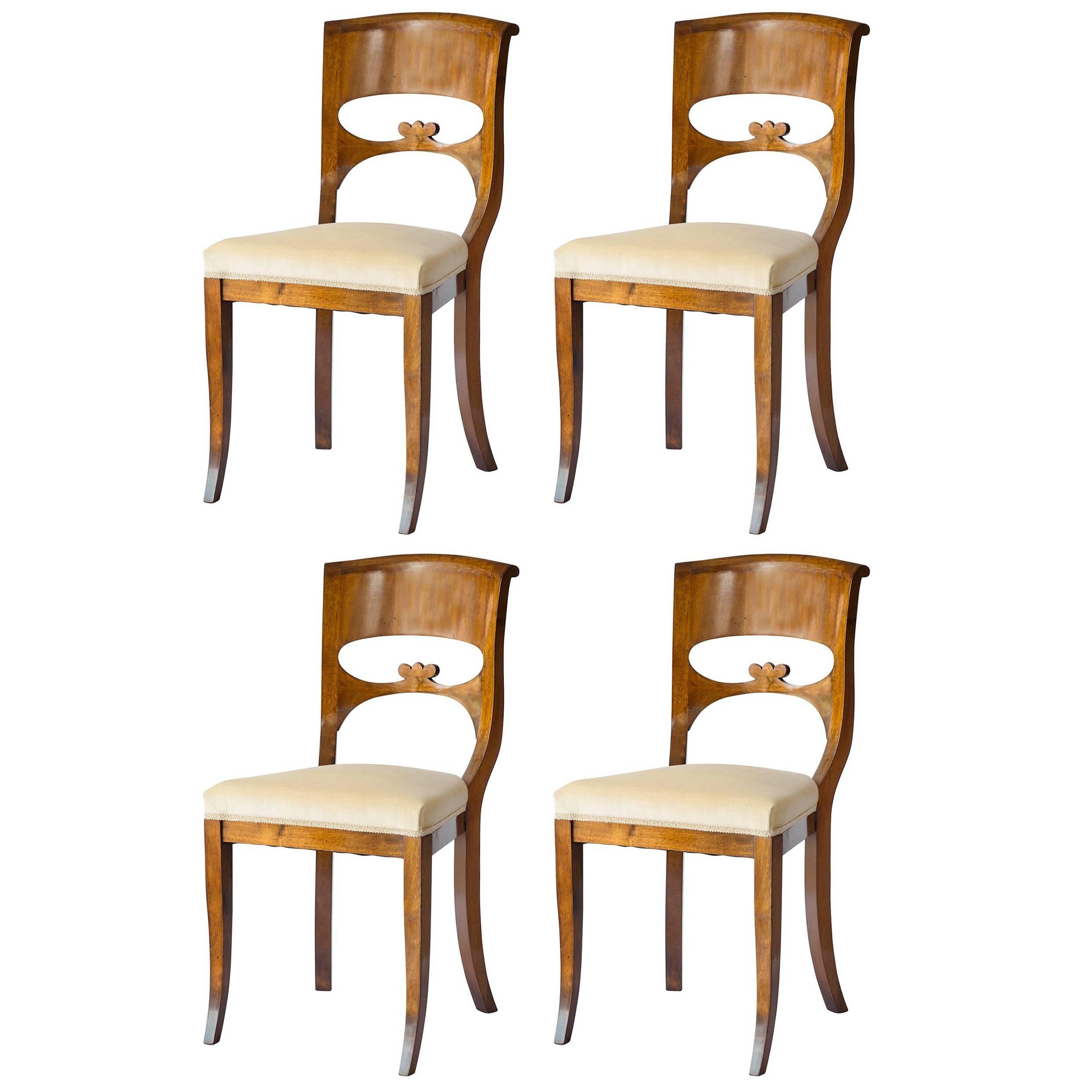 Set of Four Seats Rudy