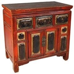 Chinese Gilded and Lacquered Cushion Chest 11