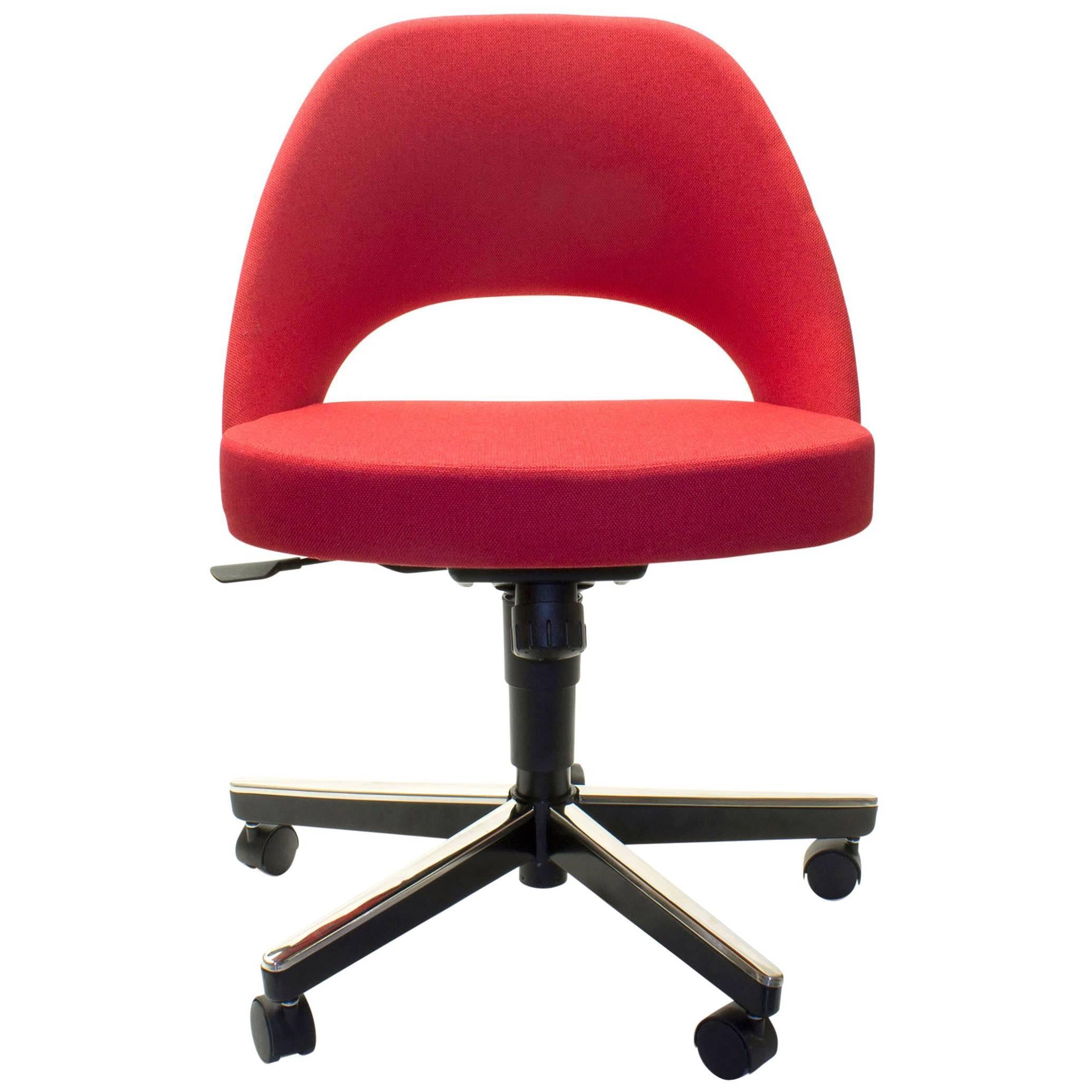 Red Eero Saarinen Adjustable Swivel Office Task Chair by Knoll, USA For Sale