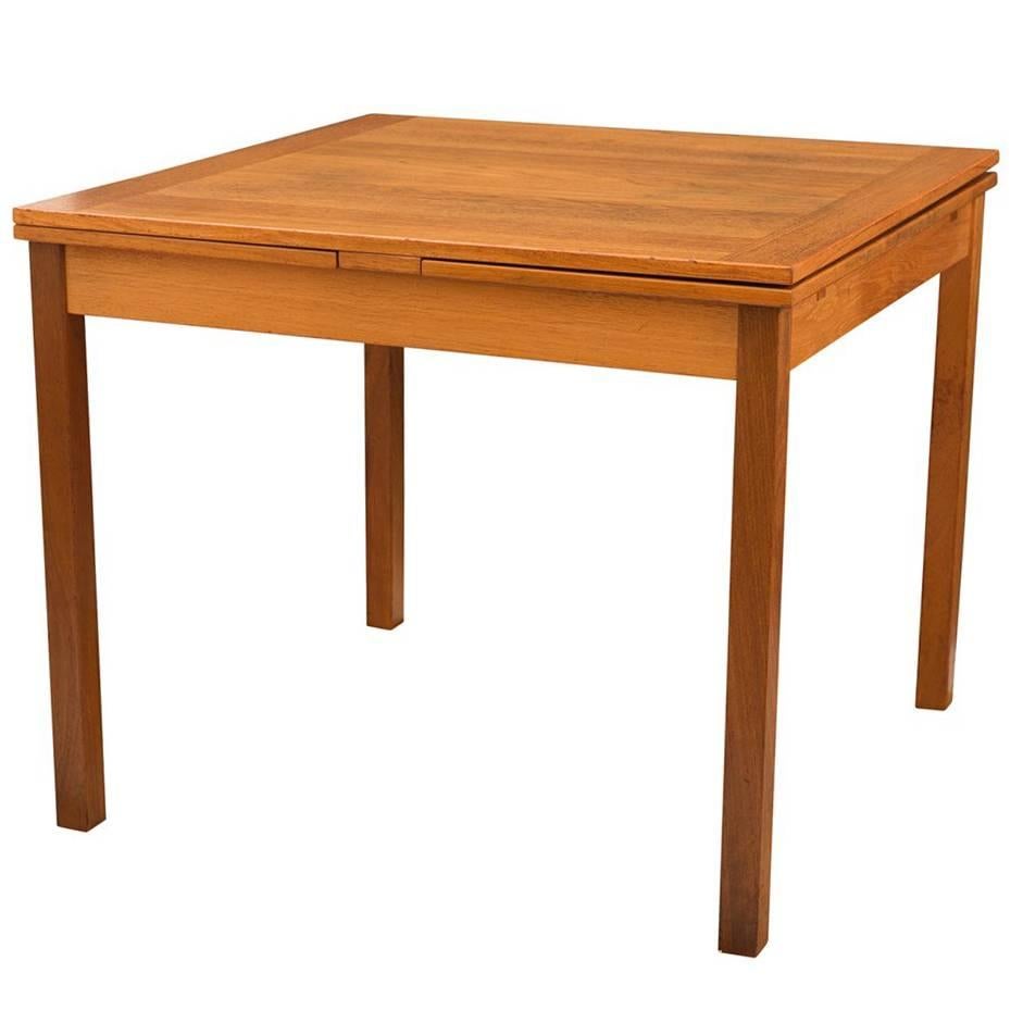 Mid-Century Teak Dining Table with Extendable Leaves, circa 1965