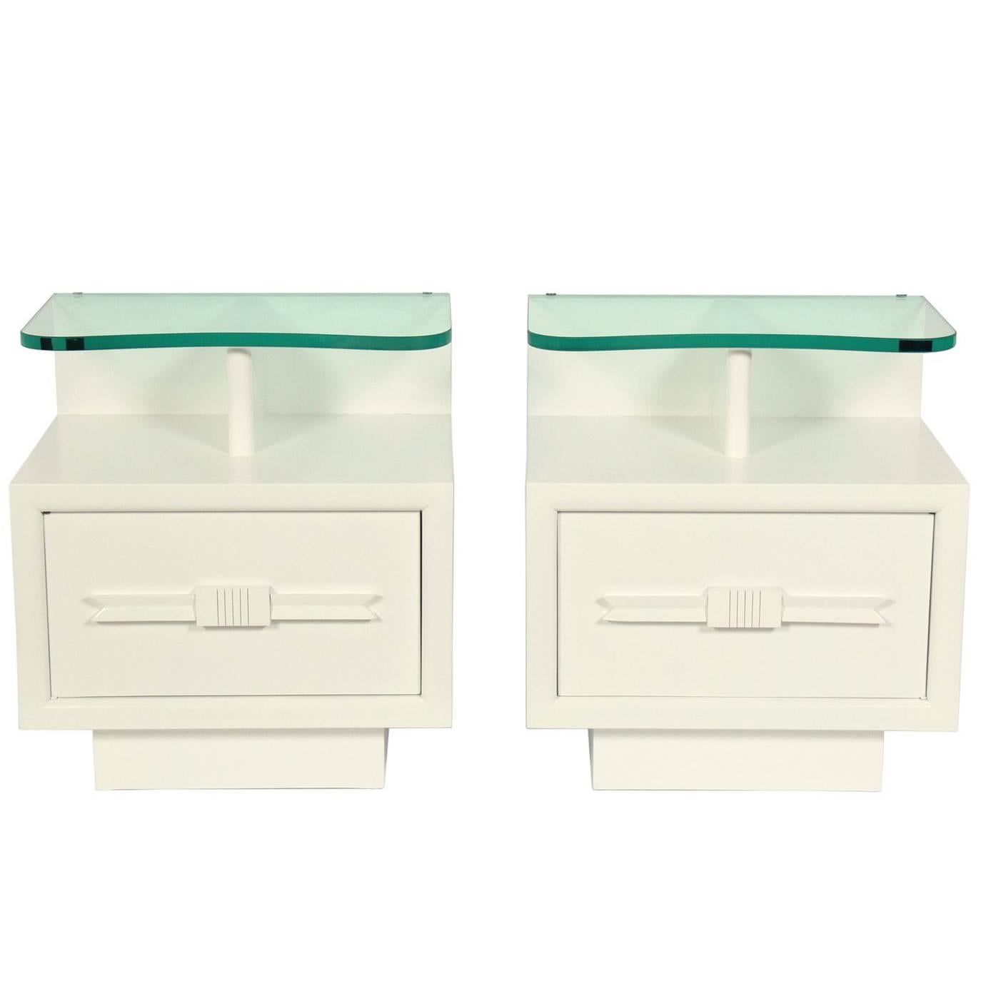 Pair of Glamorous 1930s White Lacquer and Glass Nightstands