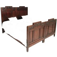 Early 20th Century Italian Art Nouveau Pair of Beds in Hand-Carved Mahogany