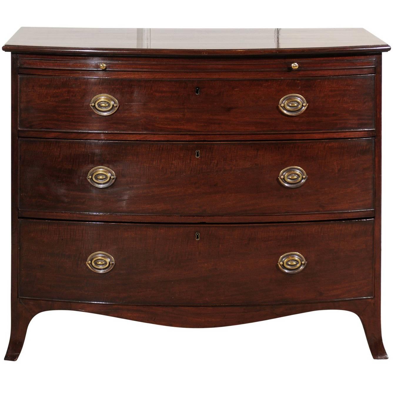 English Bow Front Chest in Mahogany with Three Drawers, circa 1890 For Sale