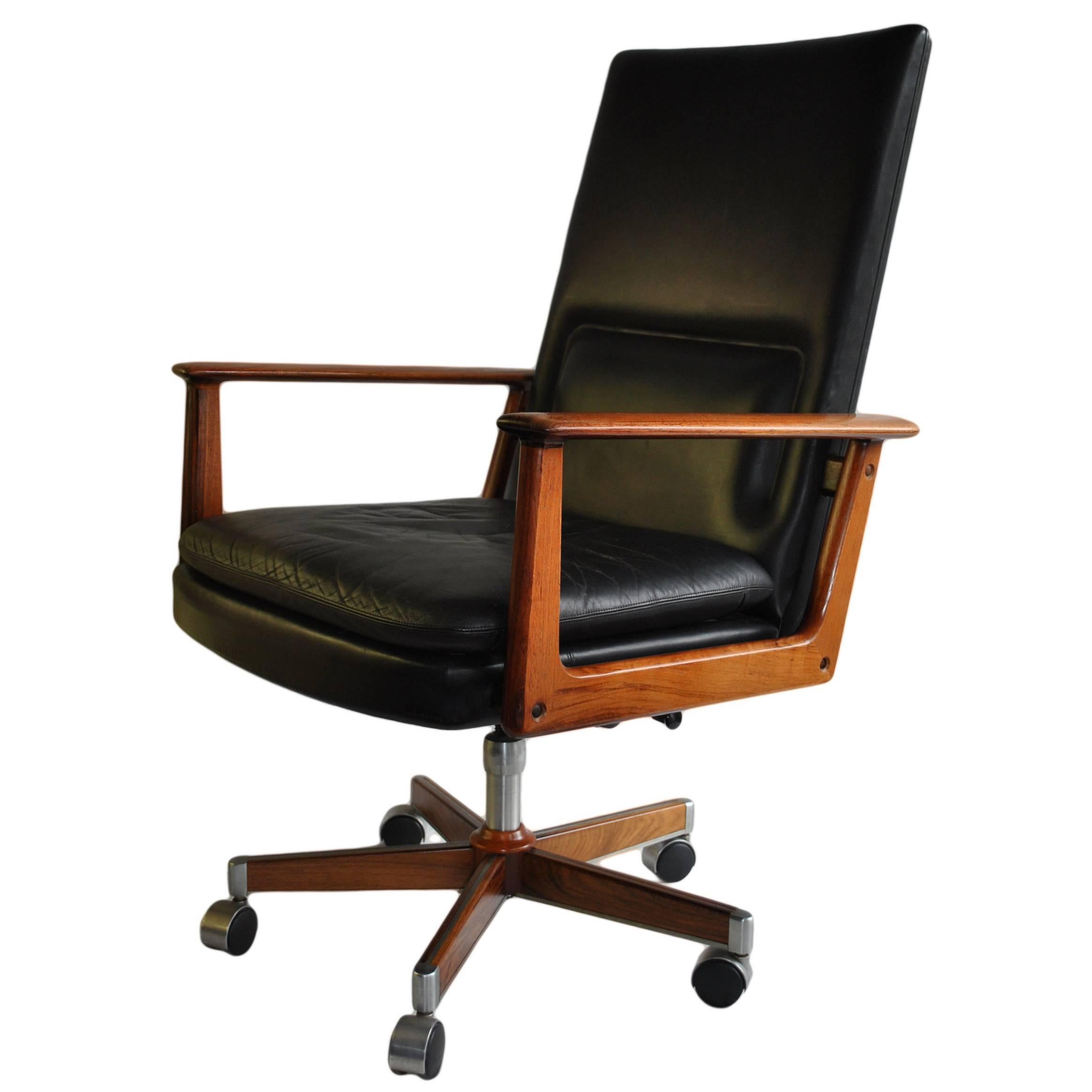 Arne Vodder Executive Chair, Rosewood and Leather