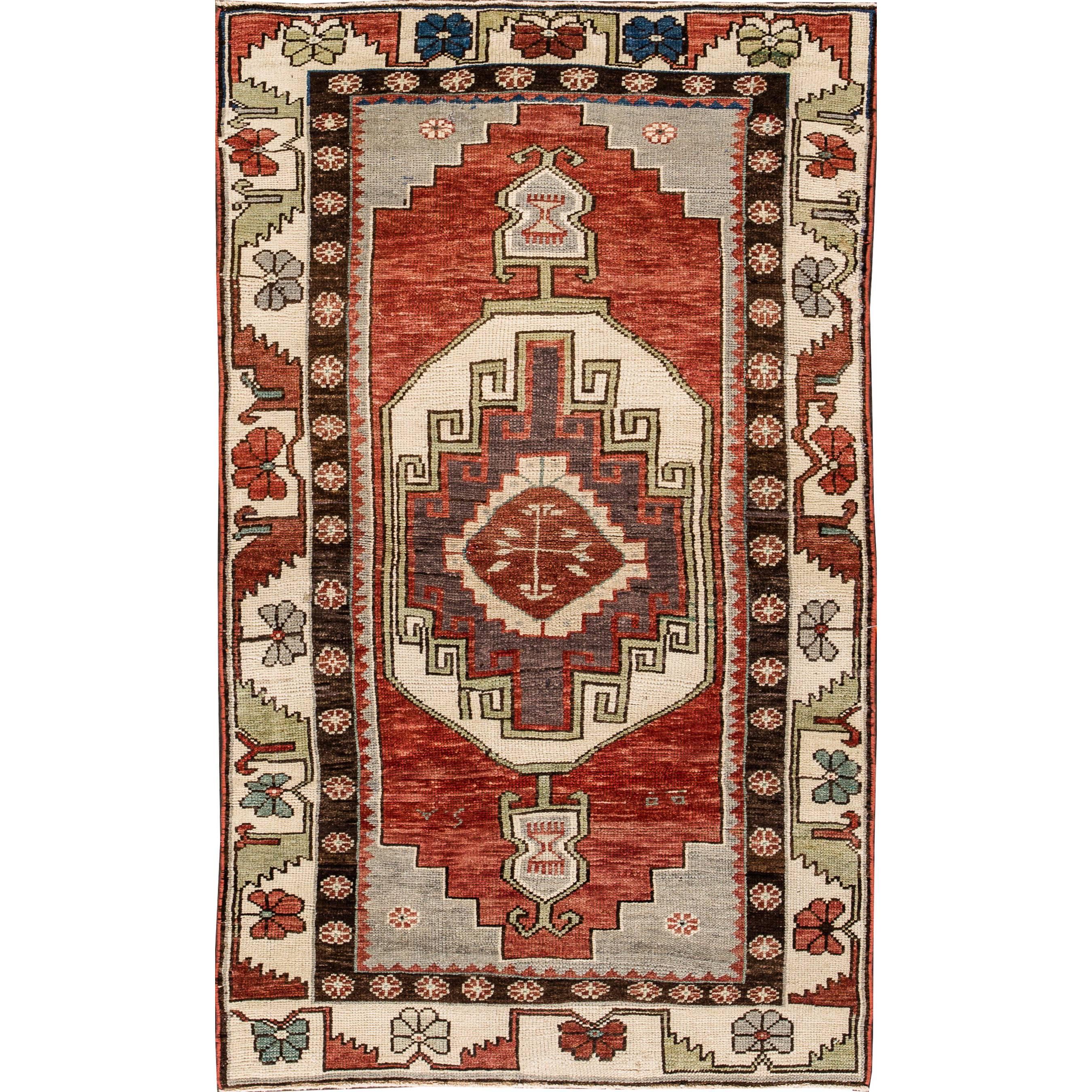 Beautifully Designed Modern Bidjar Rug For Sale at 1stDibs