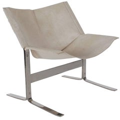 Fauteuil de salon italien moderne du milieu du siècle dernier en chrome et cuir de poney blanc