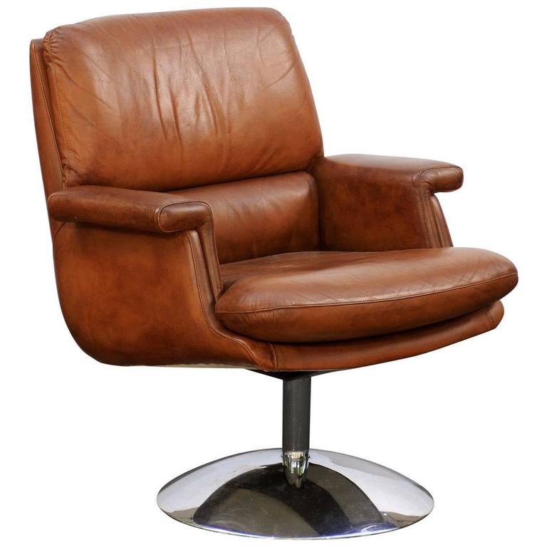 MidCentury French Caramel Leather Armchair with Aluminium Tulip Base