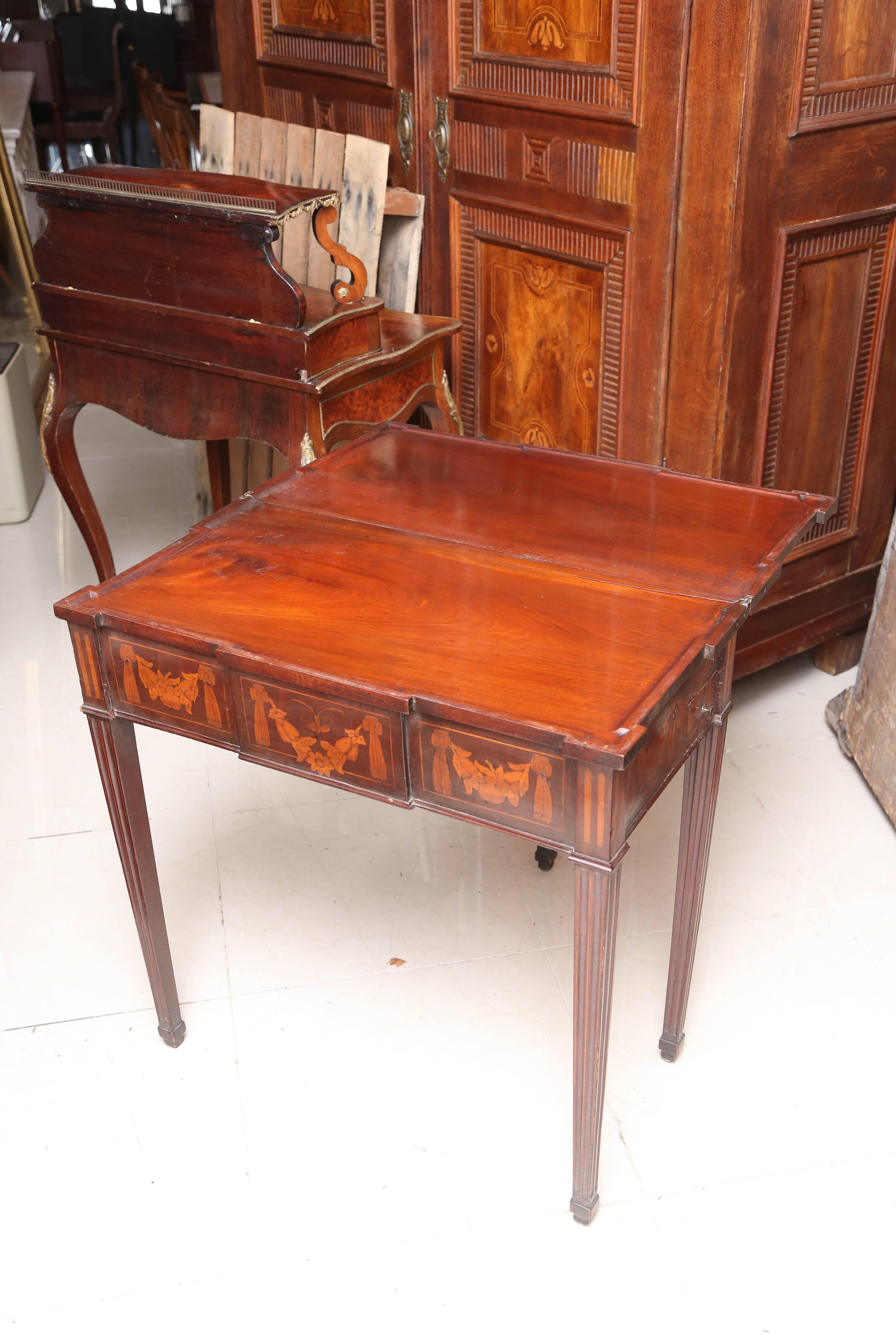Superb 19th Century Dutch Marquetry Flip-Top Game Table 4