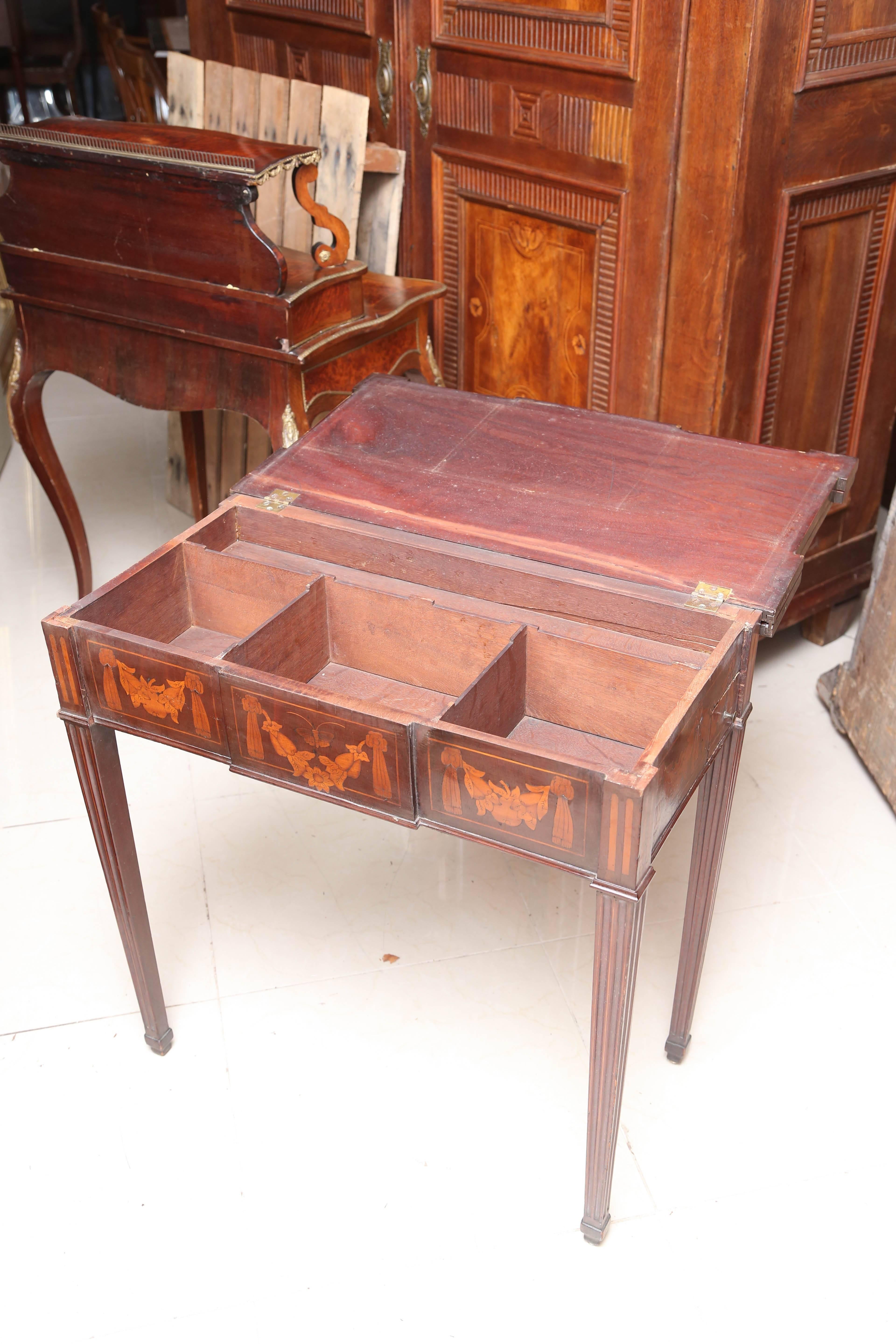 Superb 19th Century Dutch Marquetry Flip-Top Game Table 7