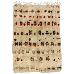 Vintage Beni Ourain Moroccan Rug with Mid-Century Modern Style 9