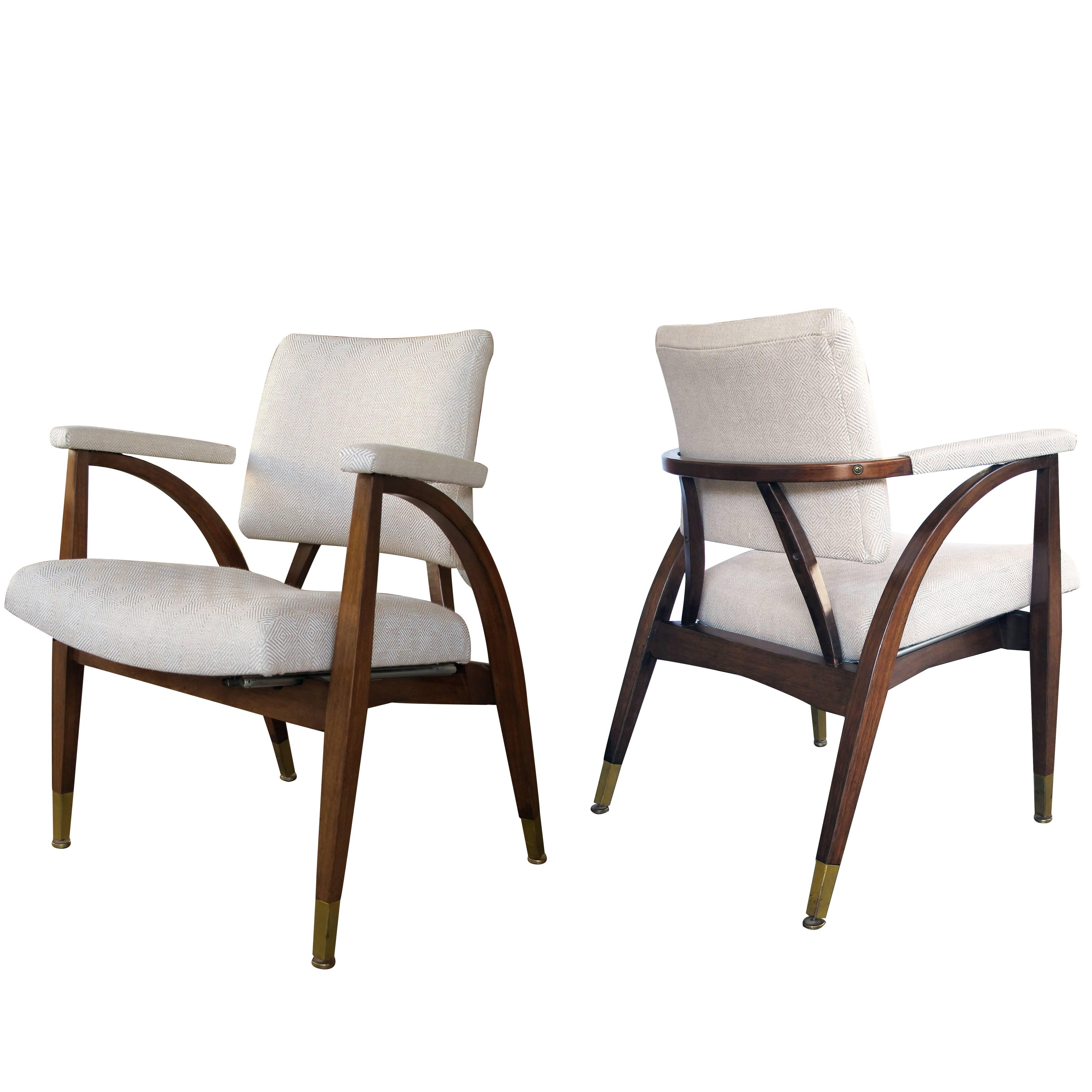 Sculptural Pair of American Armchairs with Shapely Frame, Boling Chair Co, 1949