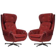 Pair of Mid-Century Armchairs 8