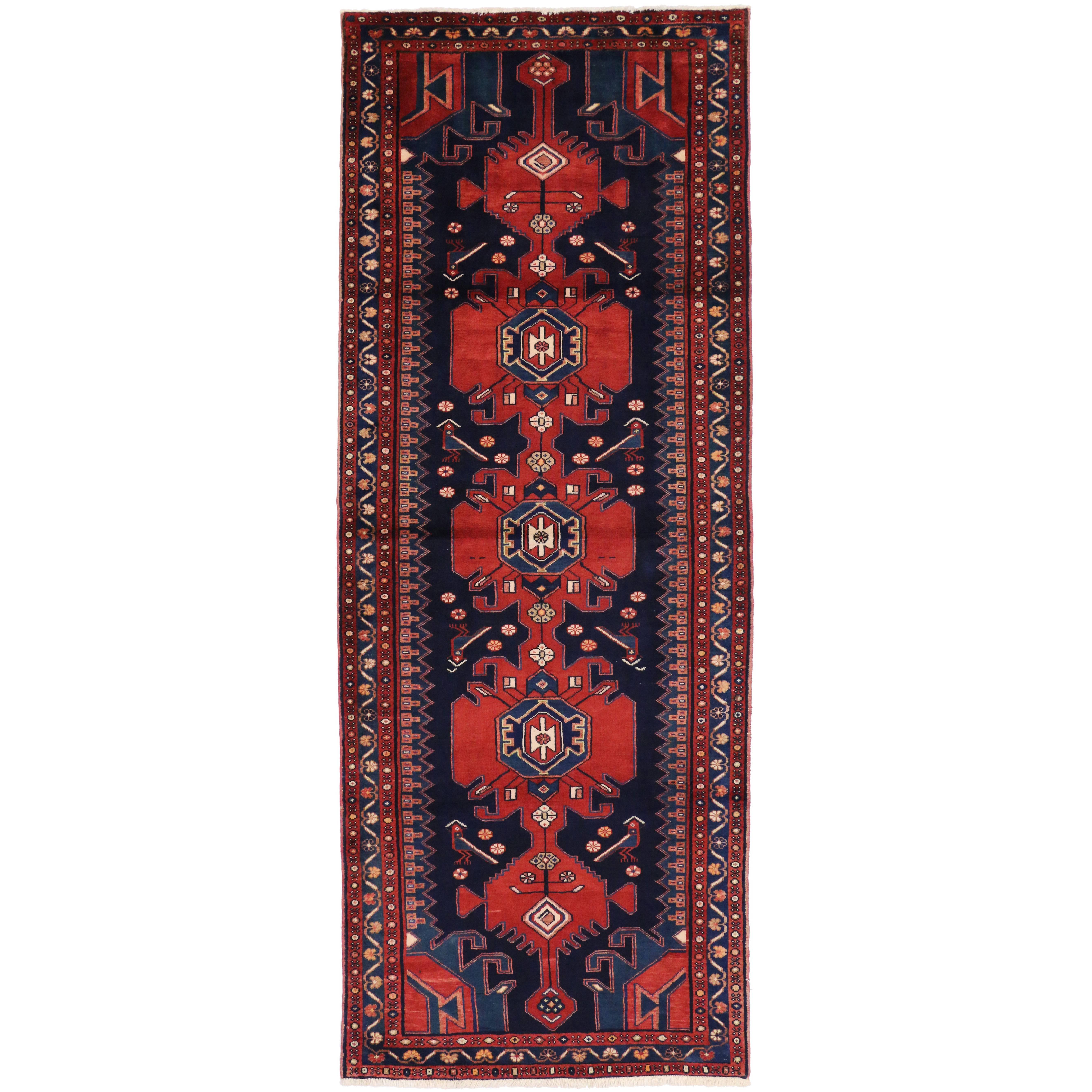 Tapis de couloir persan ancien Nahavand Hamadan de style tribal moderne