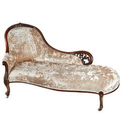 Antique Victorian Carved Walnut Chaise Longue
