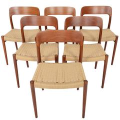 Set of Six Møller Model 75 Teak Dining Chairs 10