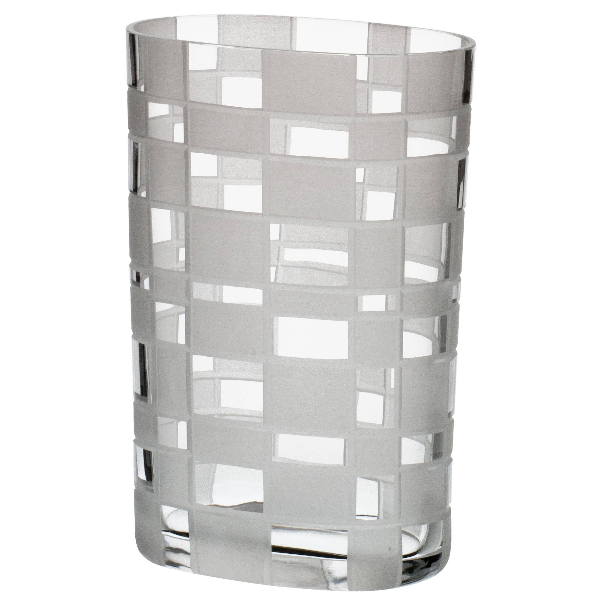 Vaso contemporaneo in vetro trasparente di Murano inciso a mano Milleriquadri Carlo Moretti