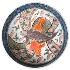 Japan Antique Set of Three Hand-Painted Koi Fish Bowls Imari, 1850