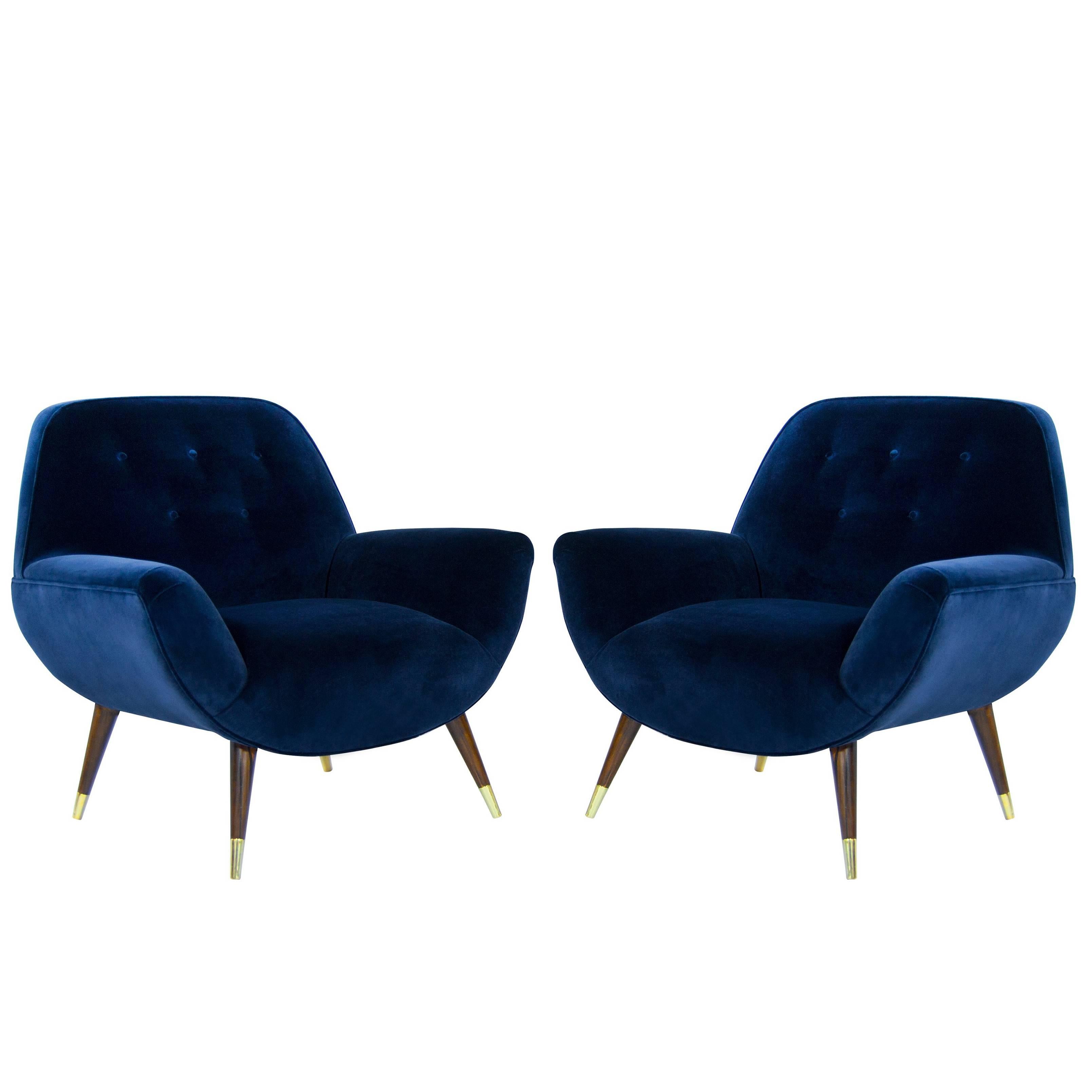 Navy Blue Velvet Lounge Chairs with Splayed Legs, Italy, circa 1950s at