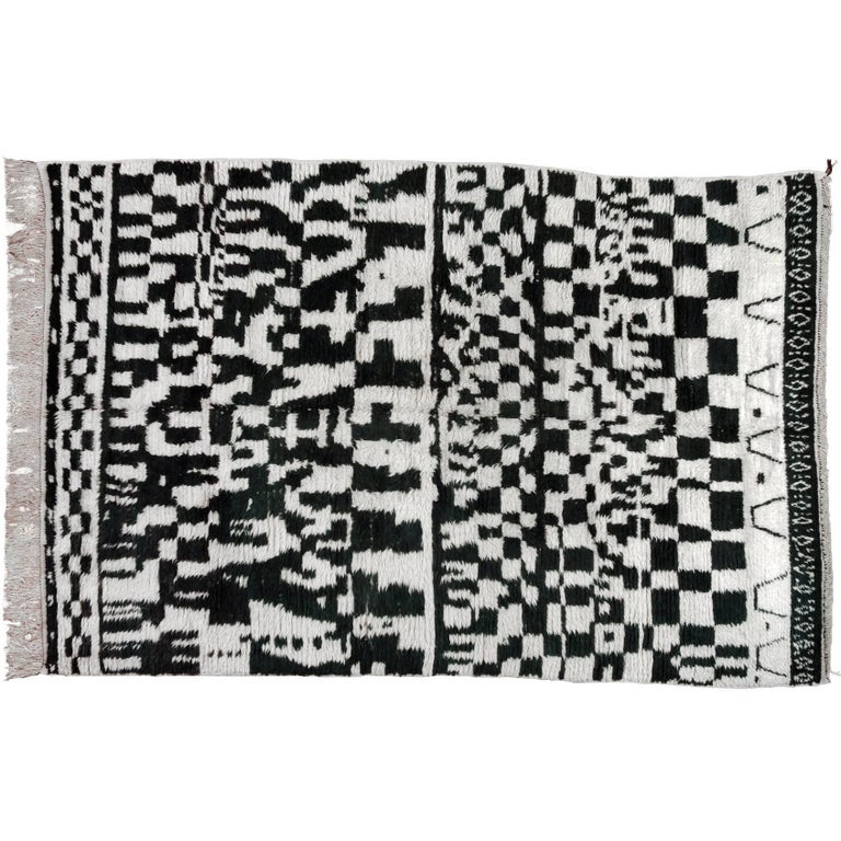 Monochrome Moroccan Rug In Black And White For Sale At 1stdibs