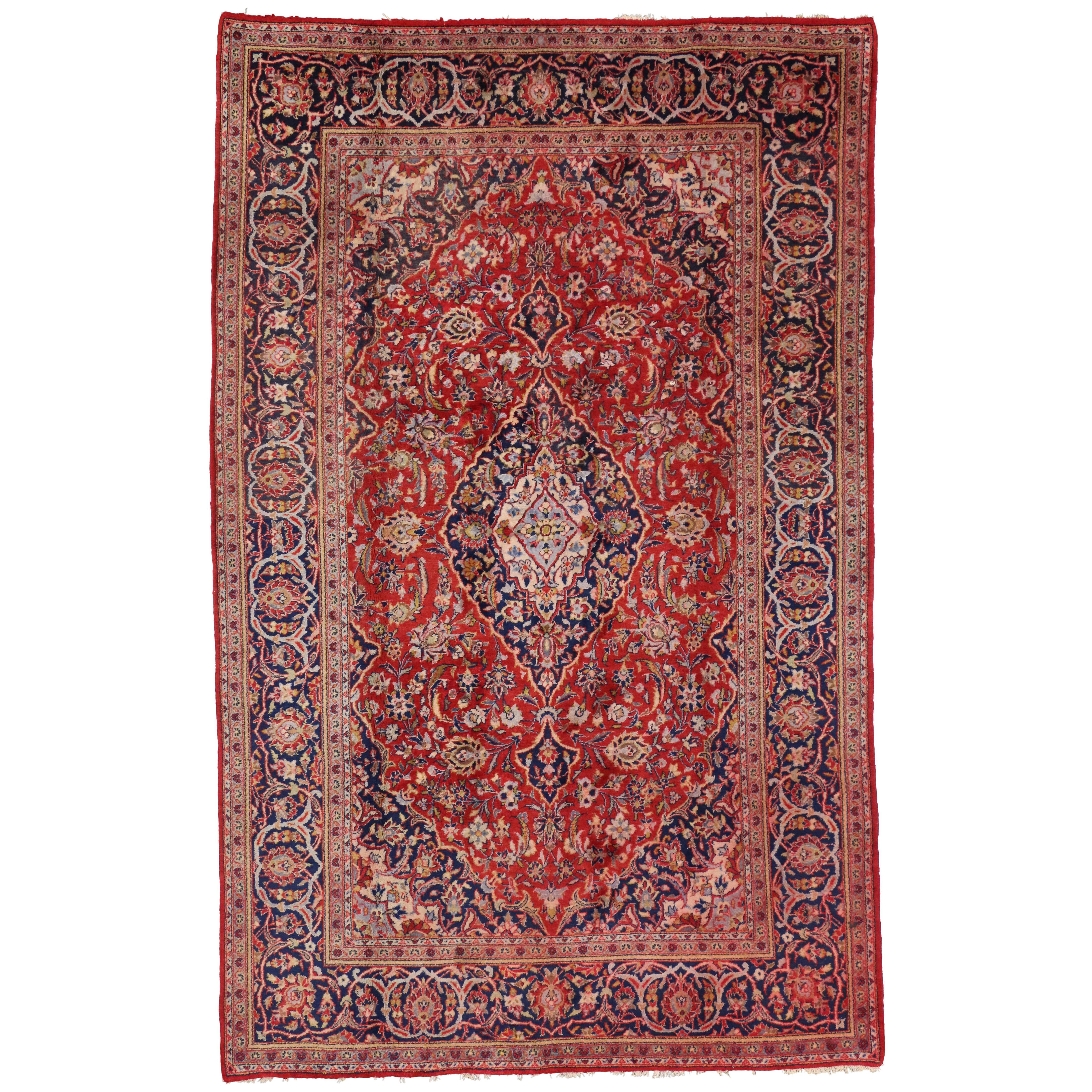 Vintage Persian Kashan Rug with Traditional Colonial and Federal Style For Sale