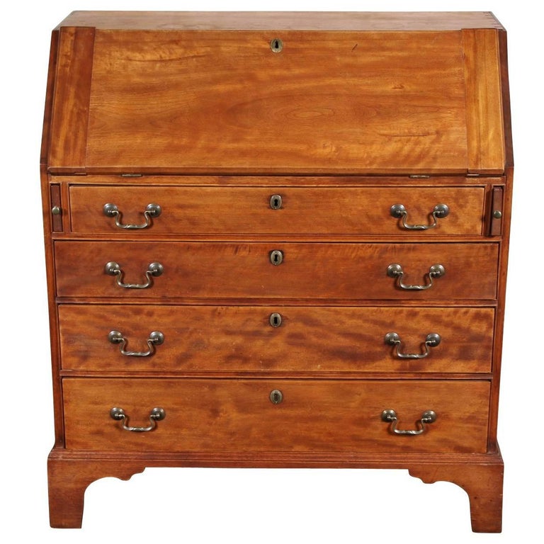 Antique American Slant Front Desk For Sale At 1stdibs Antique American Slant Front Desk For Sale - Antique American Slant Front Desk For Sale At 1stdibs