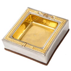 Gucci Bridle Belt Tray Porcelain Gold Suede Vide-Poche Signed Italy, 1970s 2