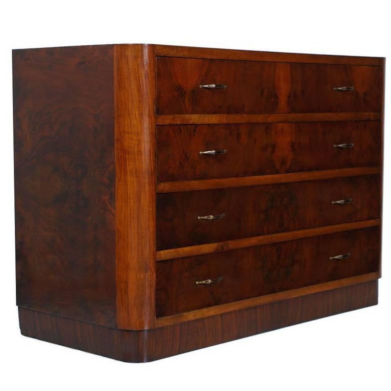 1930s Art Deco Chest Of Drawers Commode Dresser In Burl Walnut For