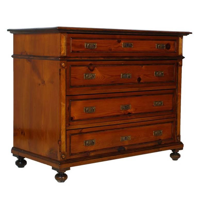 Mid 19th Century Italian Neoclassic  Commode , in solid larch wood and walnut For Sale