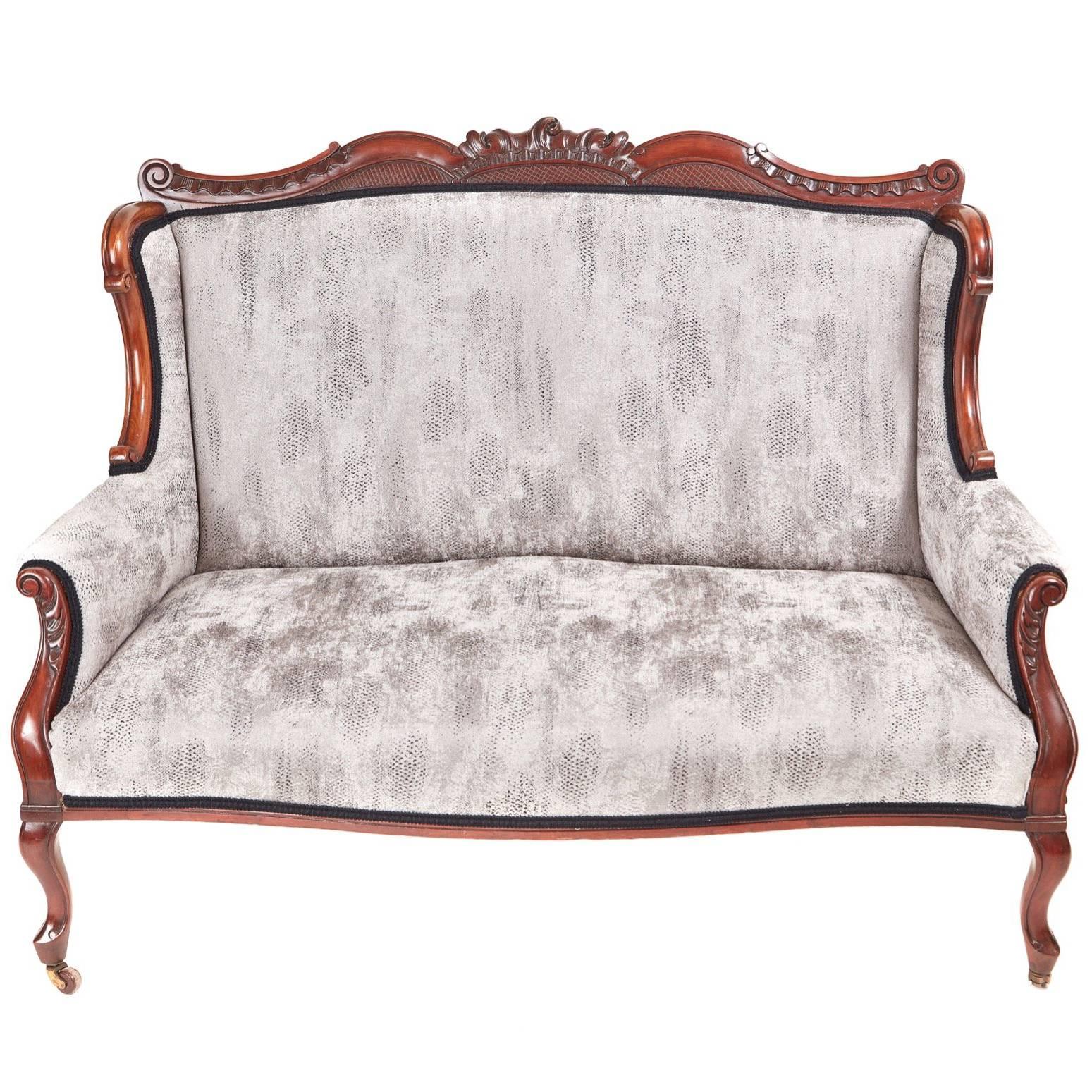 Fantastic Victorian Carved Mahogany Settee