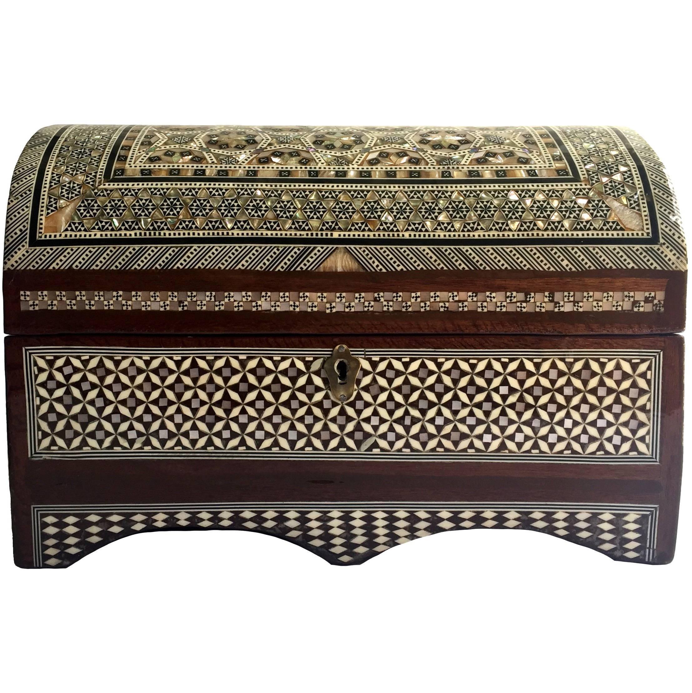 African Jewelry Boxes 17 For Sale at 1stDibs