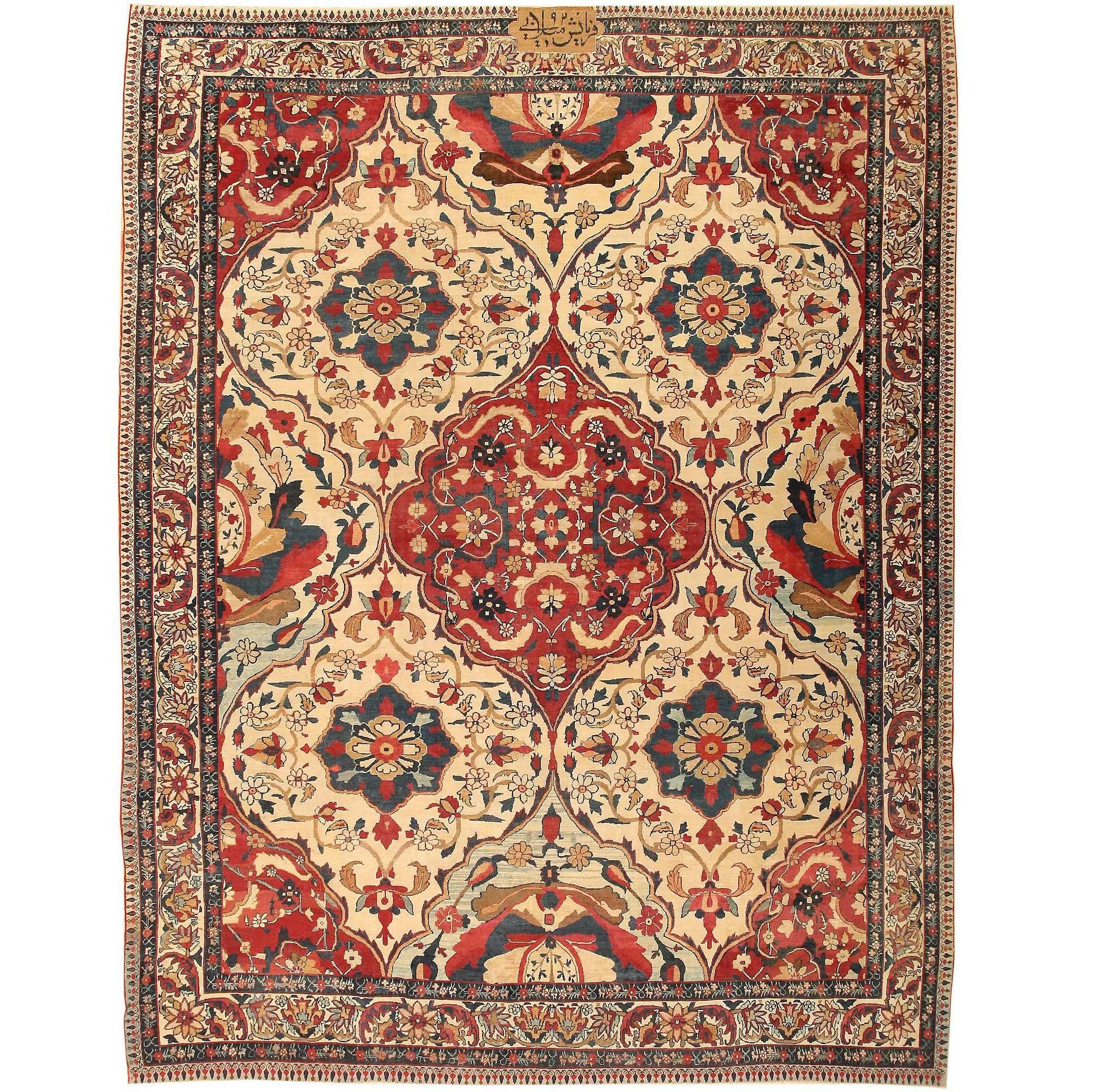 Antique Persian Kerman Rug. Size: 9 ft x 11 ft 6 in (2.74 m x 3.51 m)