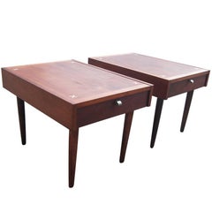 Retro Pair of Merton Gershun American of Martinsville Nightstands 