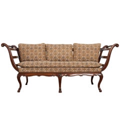 Italian 18th Century Louis XV Walnut Canapé Settee