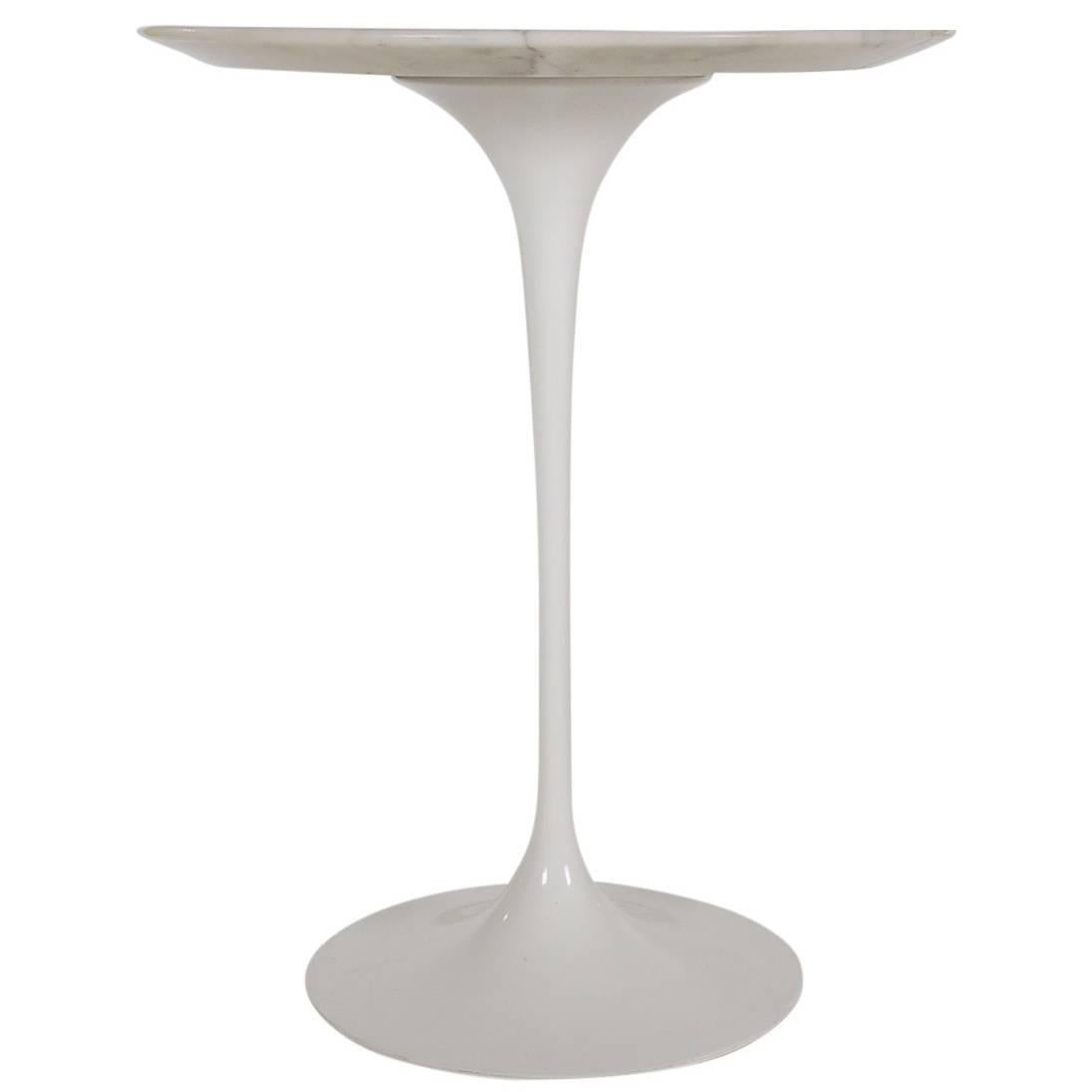 Mid-Century Modern Knoll Eero Saarinen White Tulip Carrara Marble Side Table