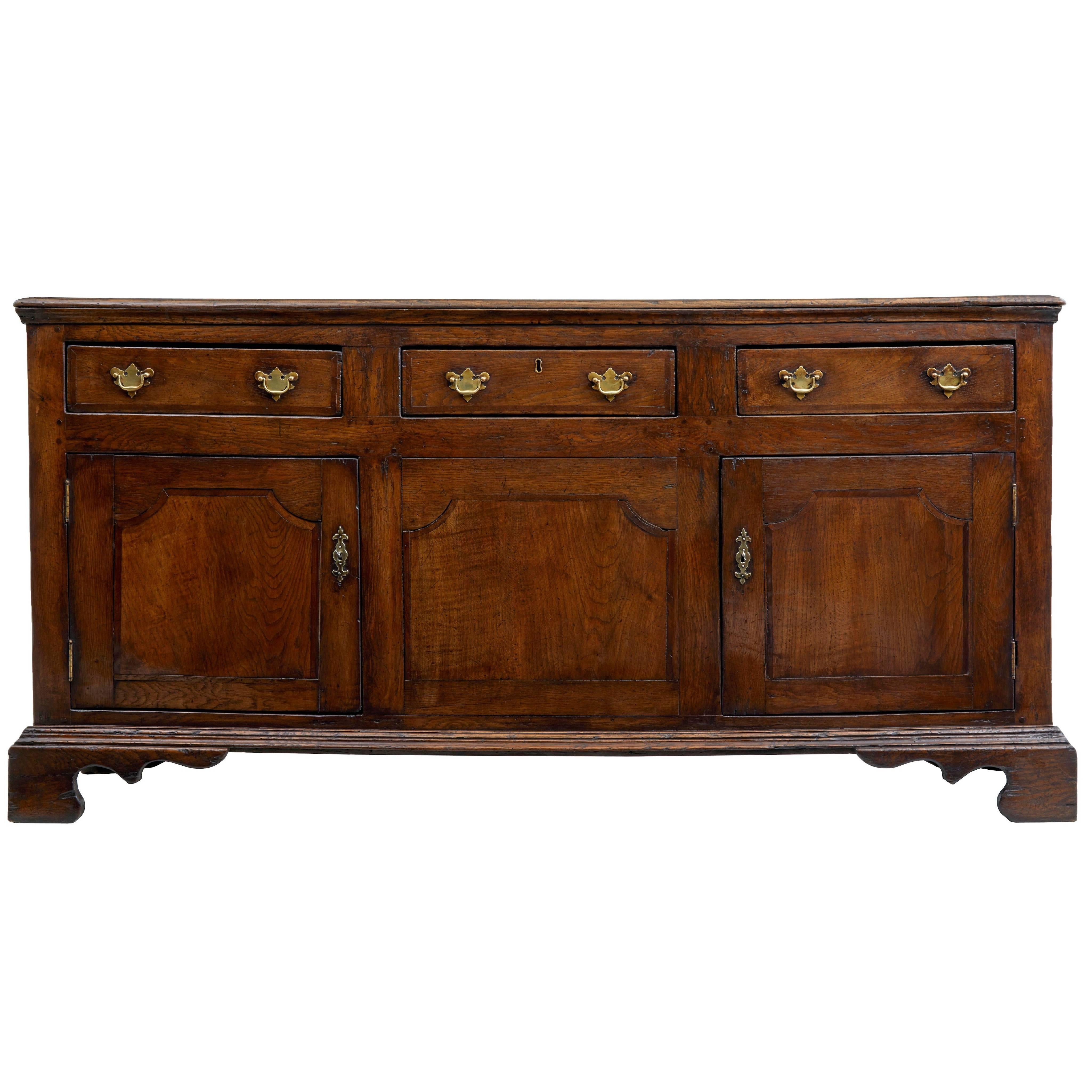 Fine Quality 18th Century Welsh Cupboard Dresser