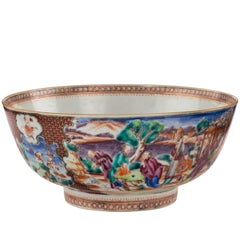 Late 18th Century Oriental Porcelain Bowl with Footed Rim