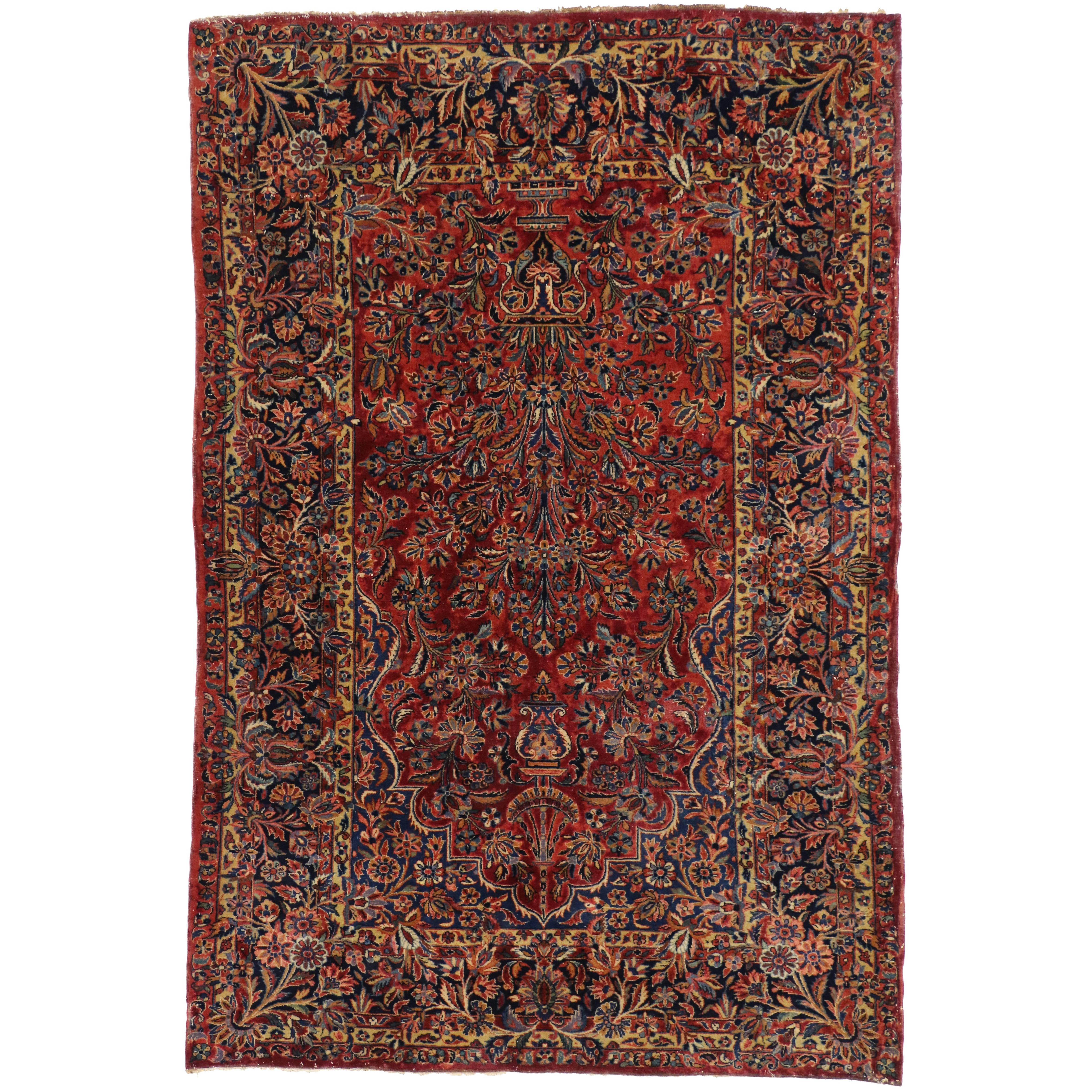 Antique Persian Kashan Vase Rug with Traditional Style For Sale