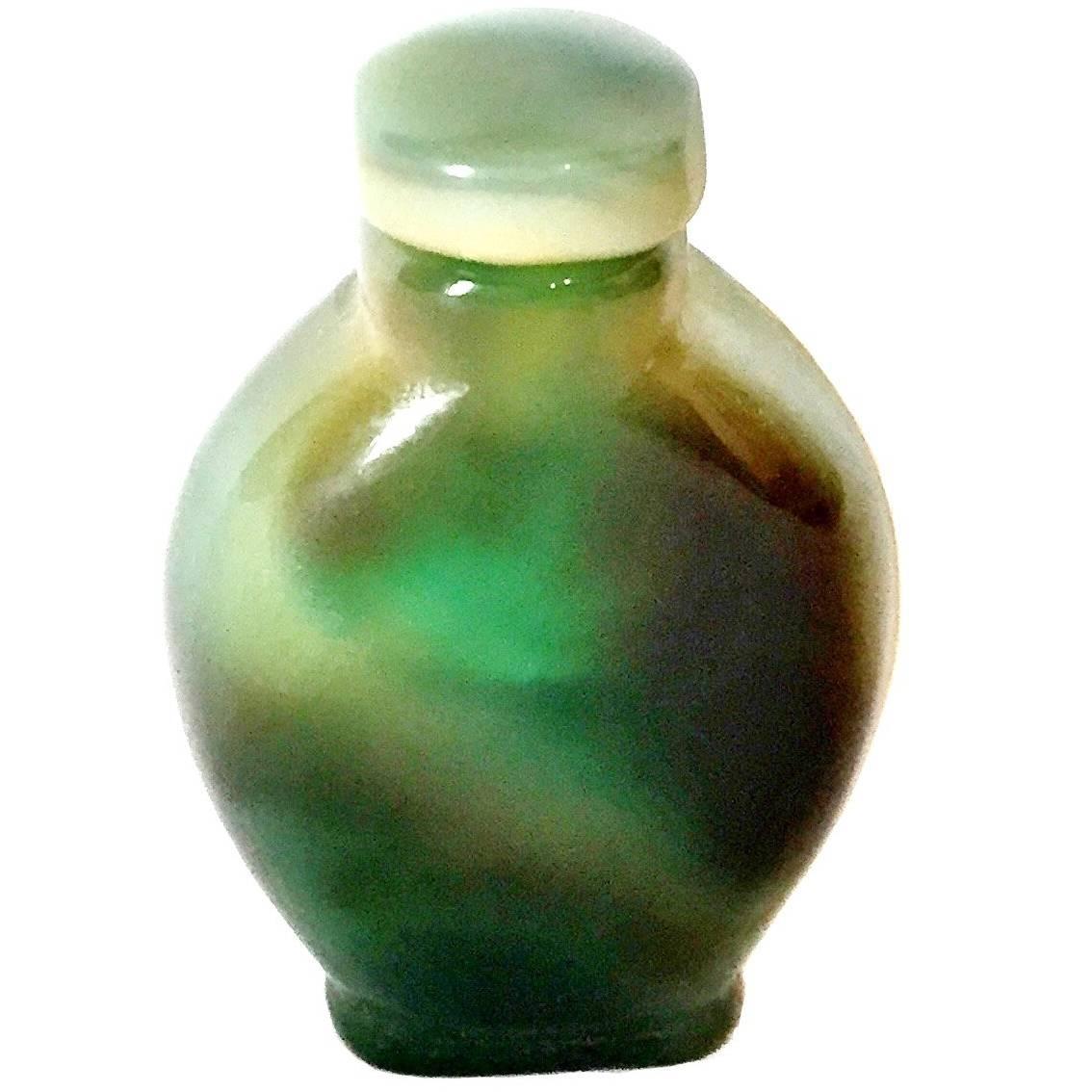 Green Agate Snuff Bottle
