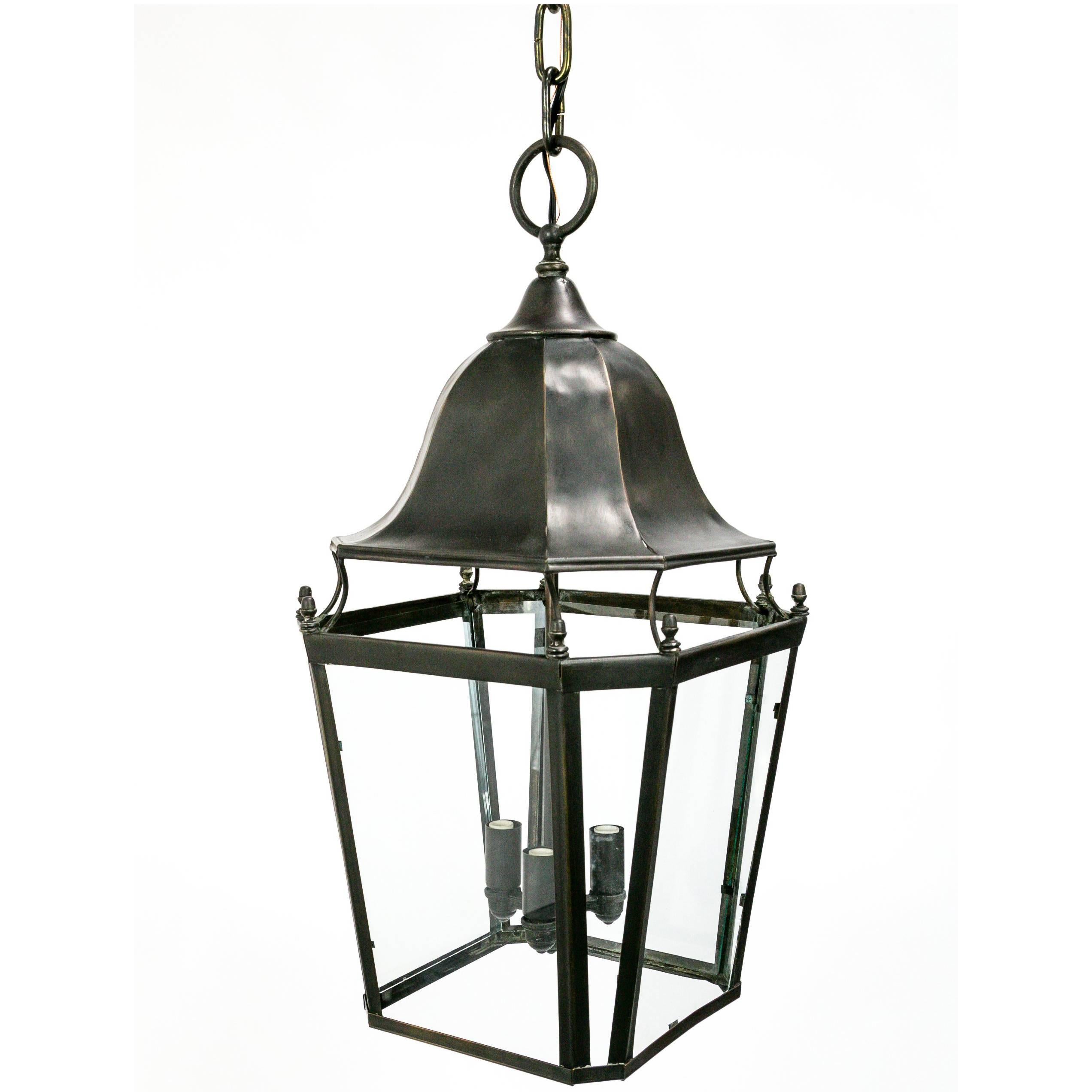 Colonial Style Eight-Sided Lantern