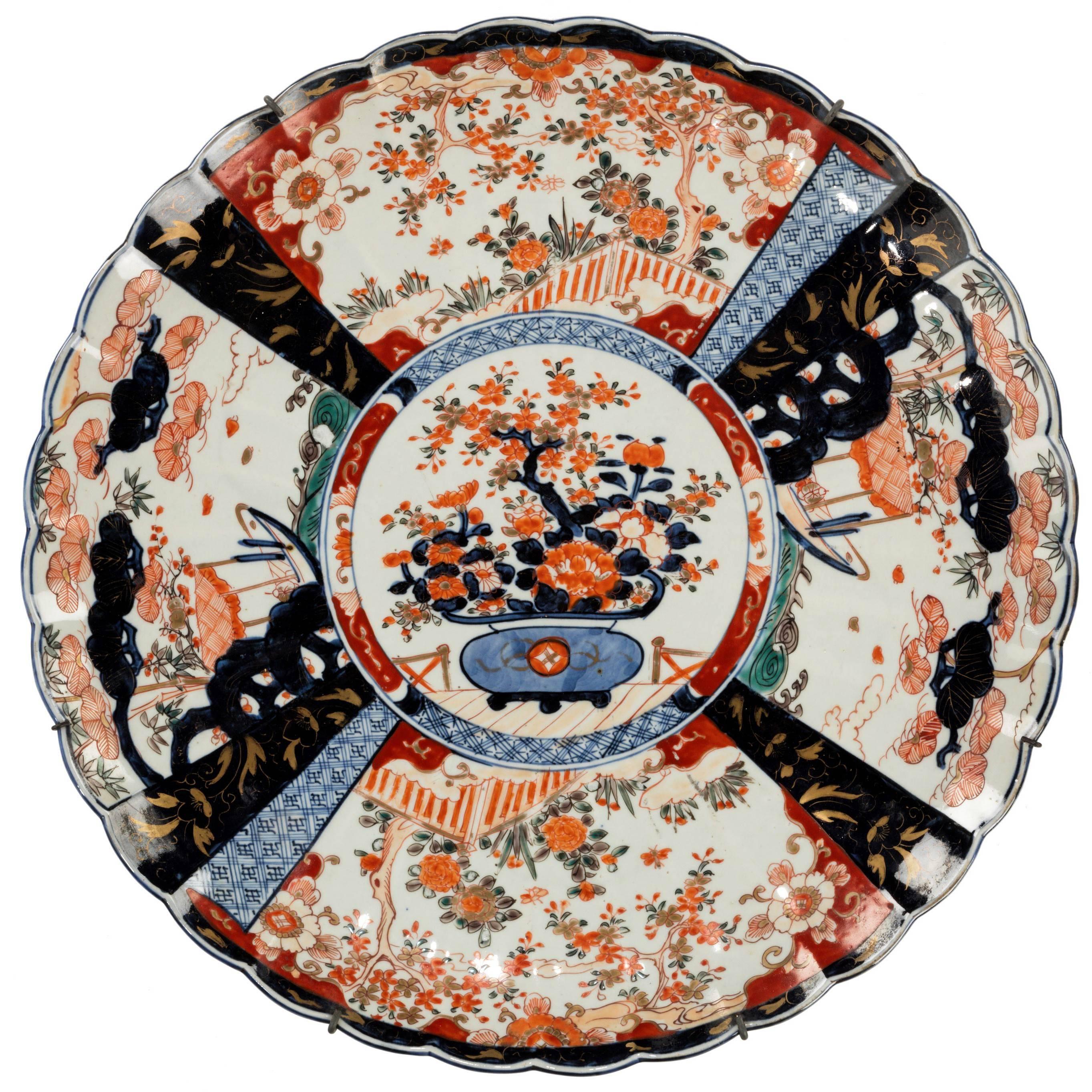 Mid-19th Century, Imari Charger with Lobe Edge Decoration