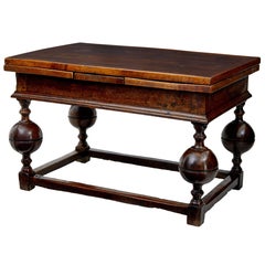 Early 19th Century Oak Draw-Leaf Dining Table