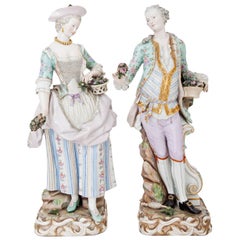 Antique Pair of Meissen Porcelain Figurines by Leuteritz, First Half of the 19th Century