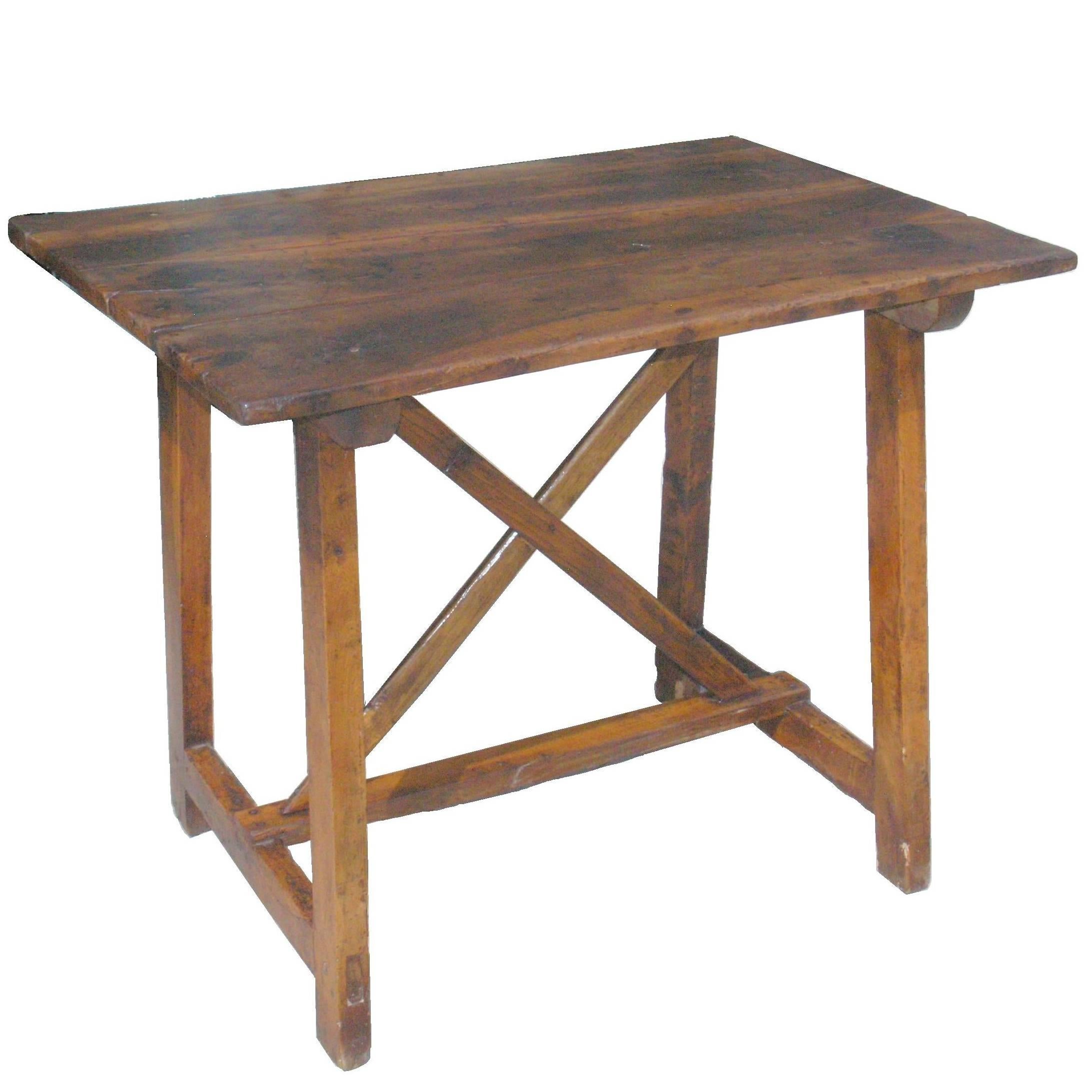 18th Century Tuscan Occasional trestle Table For Sale