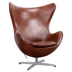 Egg Chair Brown by Arne Jacobsen for Fritz Hansen