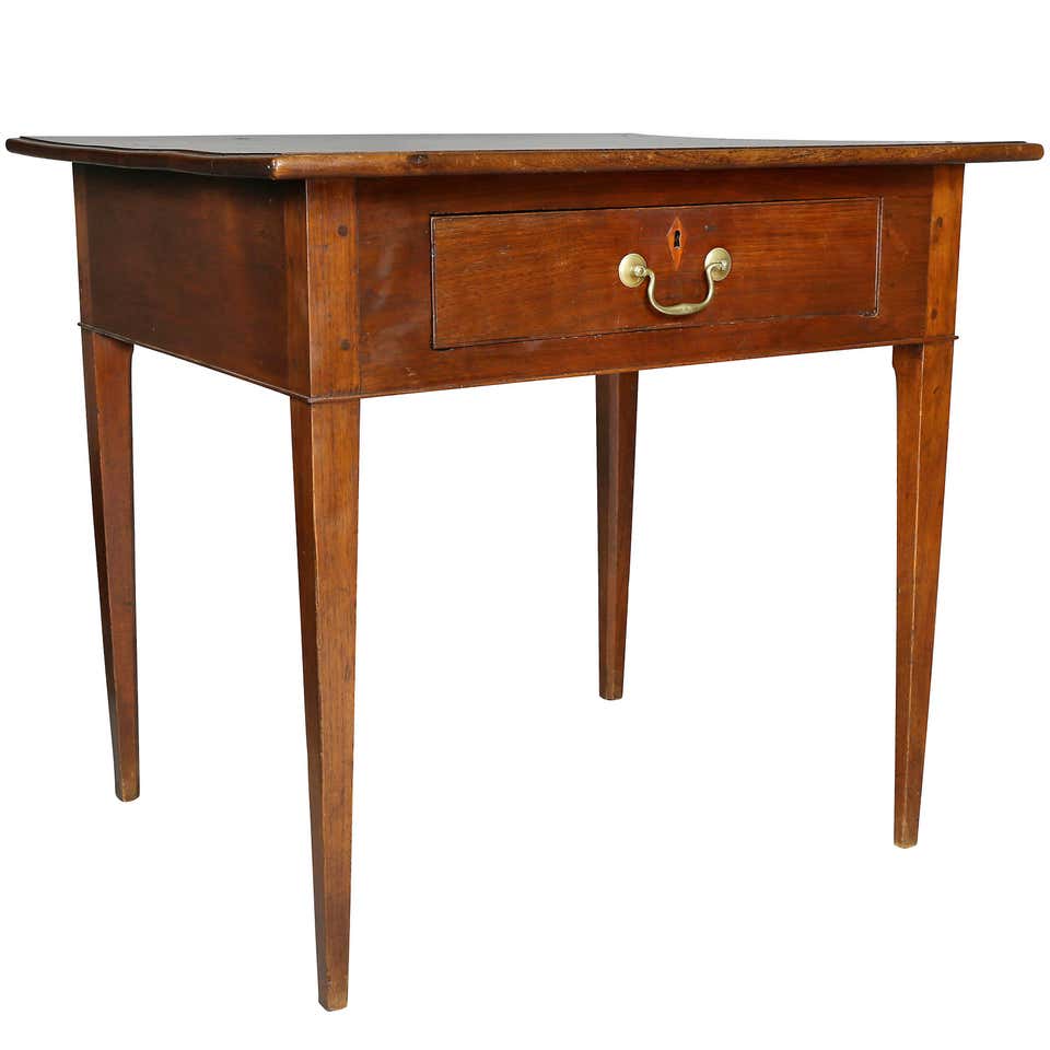 George III Painted Side Table For Sale at 1stDibs