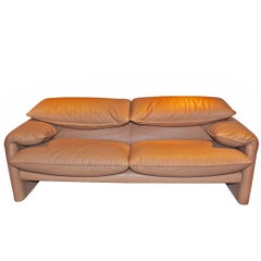 Sofa "Maralunga" by Manufacturer Cassina in 100% Genuine Leather